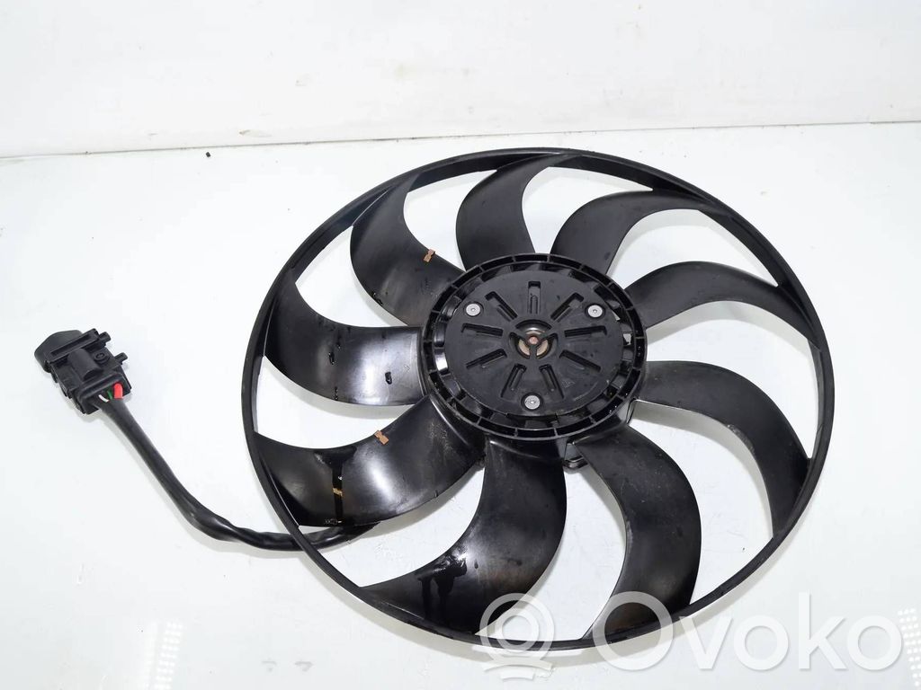 BMW 5 G30 G31 G38 Ventilatore di raffreddamento elettrico del radiatore 