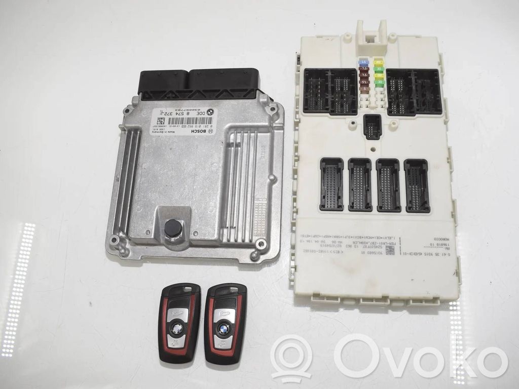 BMW 3 F30 F35 F31 Komputer / Sterownik ECU i komplet kluczy 