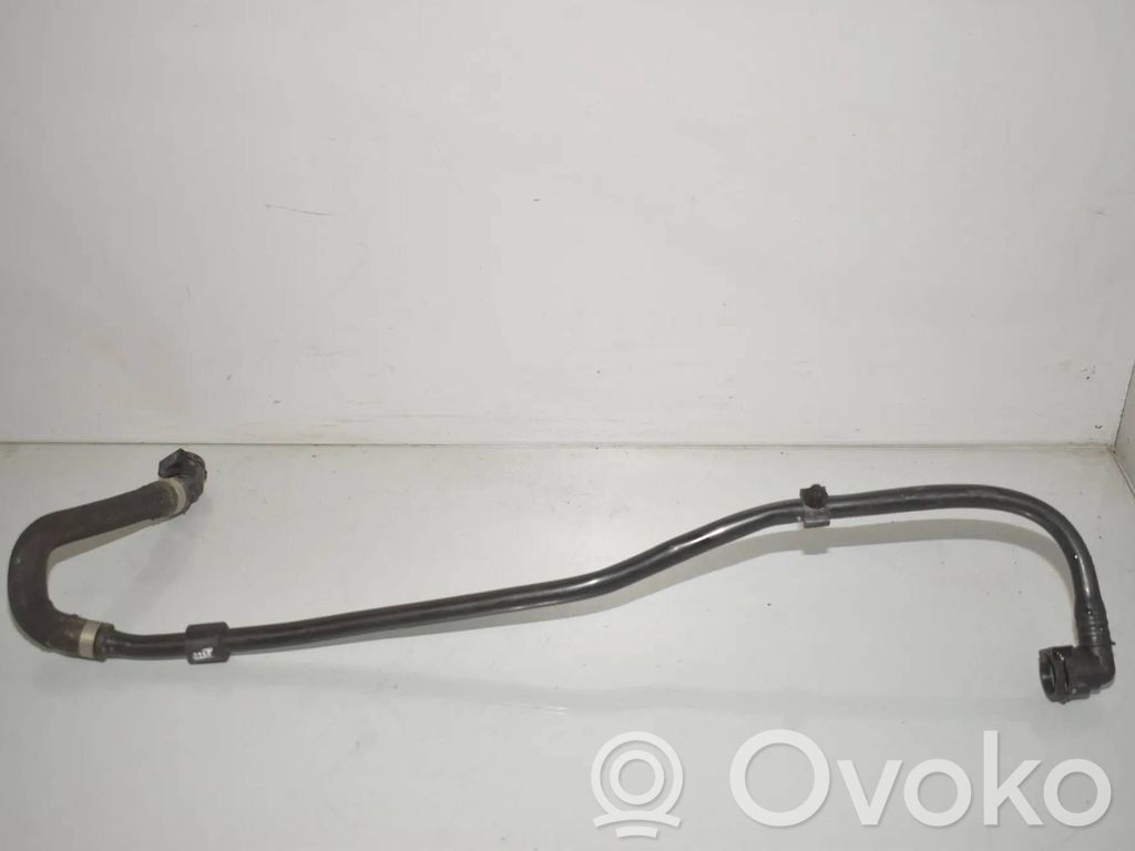 BMW 3 G20 G21 Tubo flessibile del liquido di raffreddamento del motore 