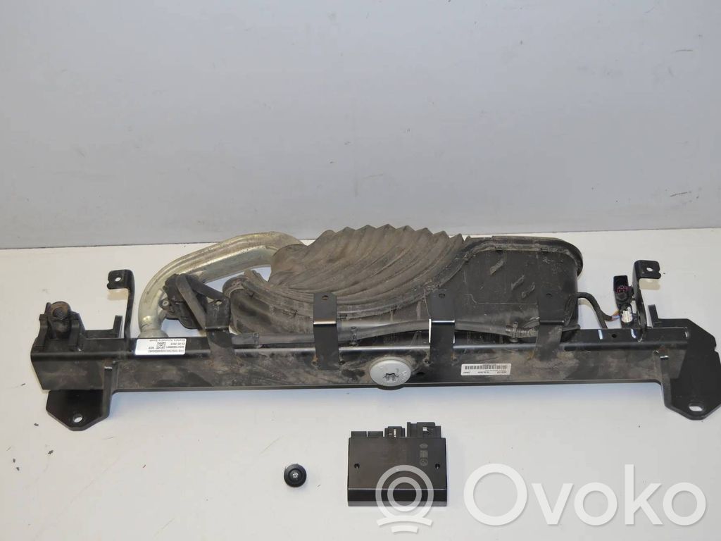 Hak holowniczy / Komplet   9463370,63119463370,6894065,5A9D334,61118736528,61315A9D334,61316942608,61319272858,63116894065,6884358,6889582,6942608,71606884358,71606889582,8736528,8738523,9272858