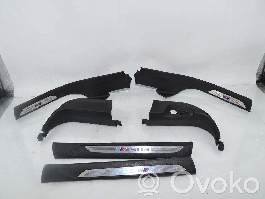 BMW X5 F15 Moldura protectora del borde trasero