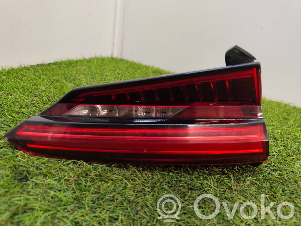 Audi S5 F5 Takaluukun takavalot 