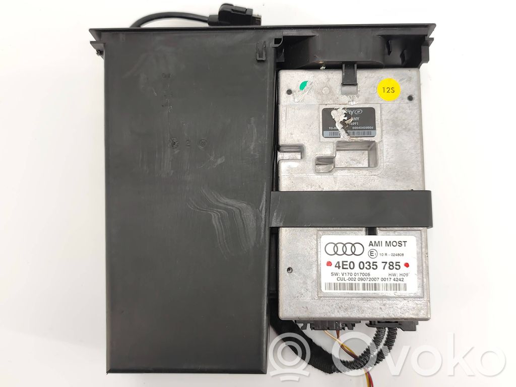 Head unit multimedia control   4E0035785,V170017005