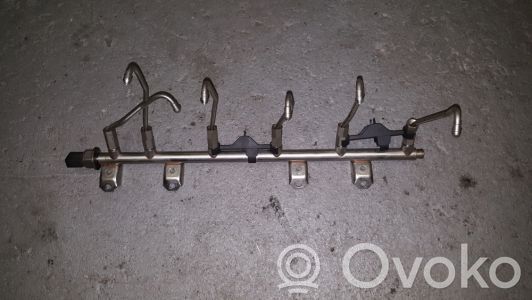 Fuel splitter   N53B30A,4549612