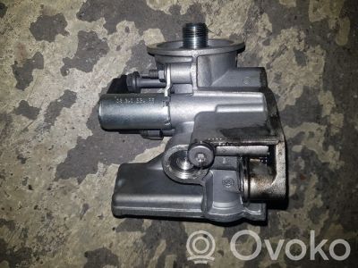Ford Mondeo MK V Halterung Ölfilter / Ölkühler 