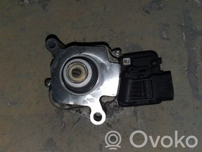 Steuergerät Verteilergetriebe   2760763563601