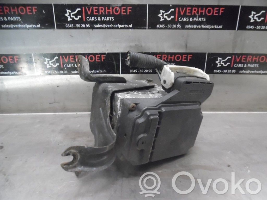 Lexus IS 200-300 ABS Blokas 