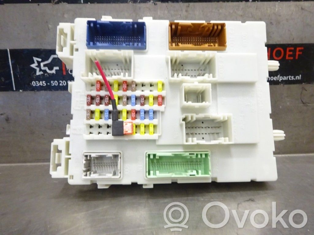 Ford Focus Juego de caja de fusibles 
