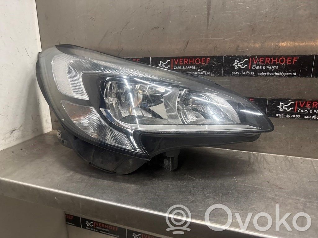Opel Corsa E Phare frontale 