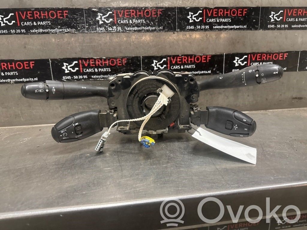 Citroen Berlingo Pulsanti/interruttori sul volante 