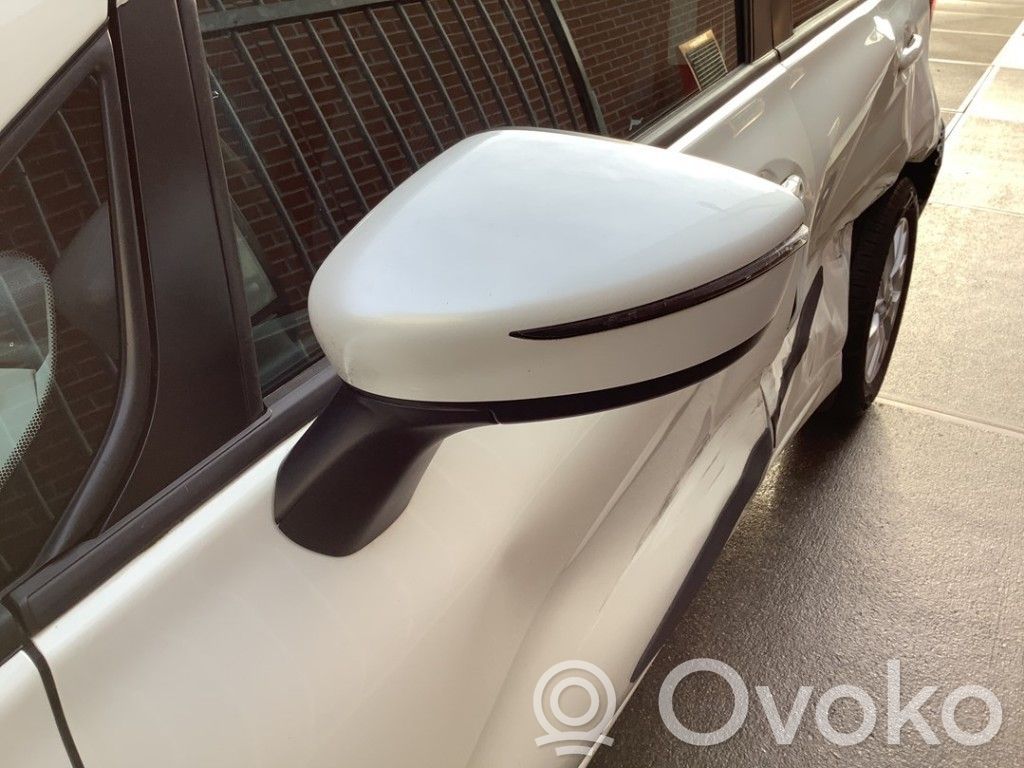 Nissan Note (E12) Spogulis (mehānisks) 