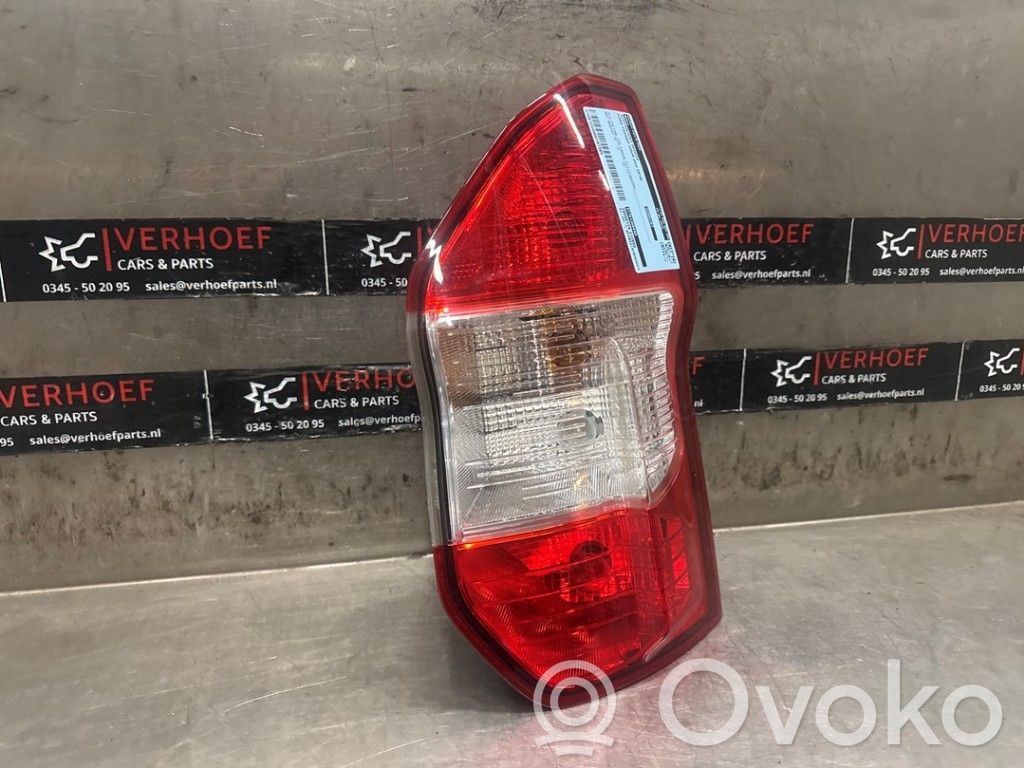 Ford Transit Courier Luci posteriori 