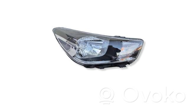 KIA Rio Scheinwerfer 