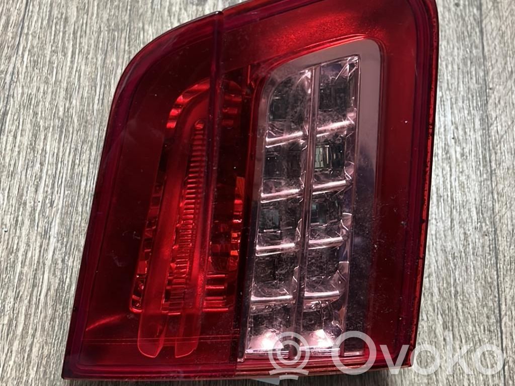 Citroen C5 Lampy tylnej klapy bagażnika 