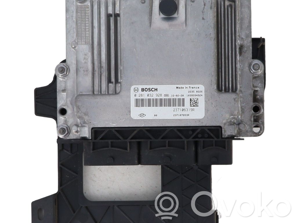 Renault Megane IV Engine control unit/module 