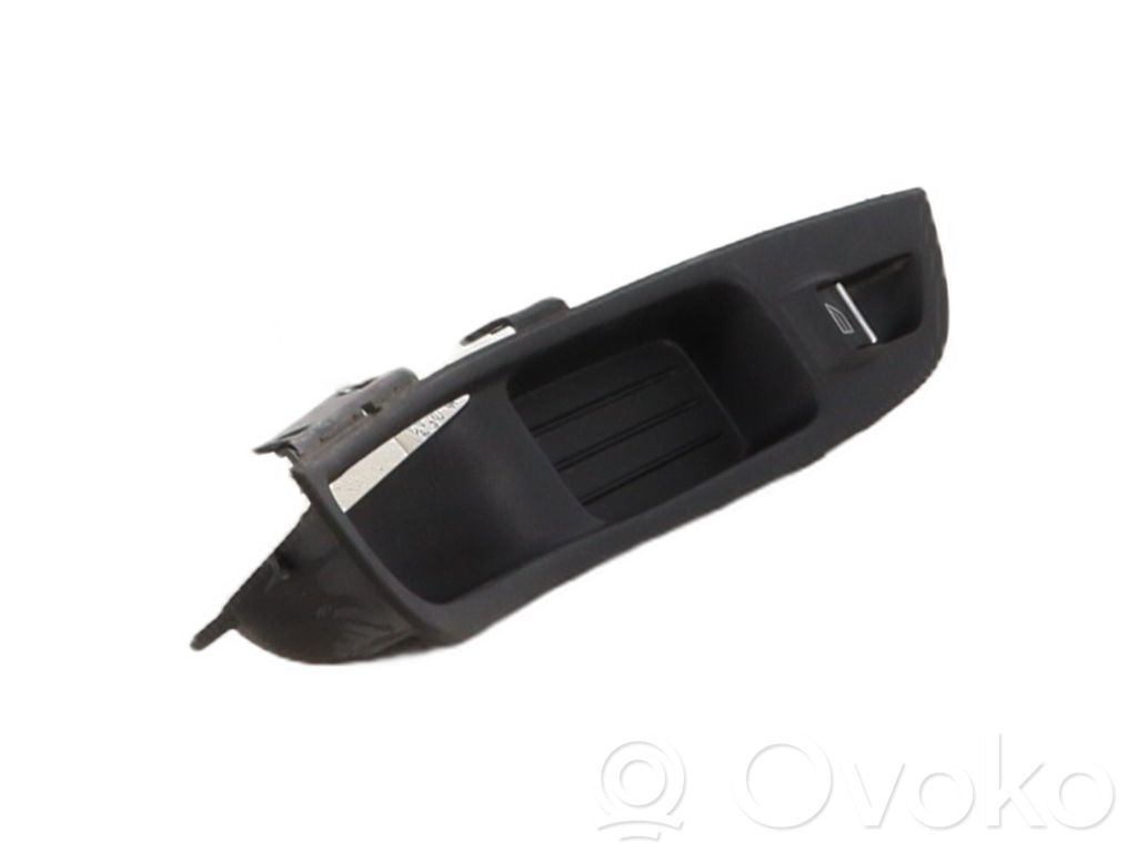 Electric window control switch   1850432
