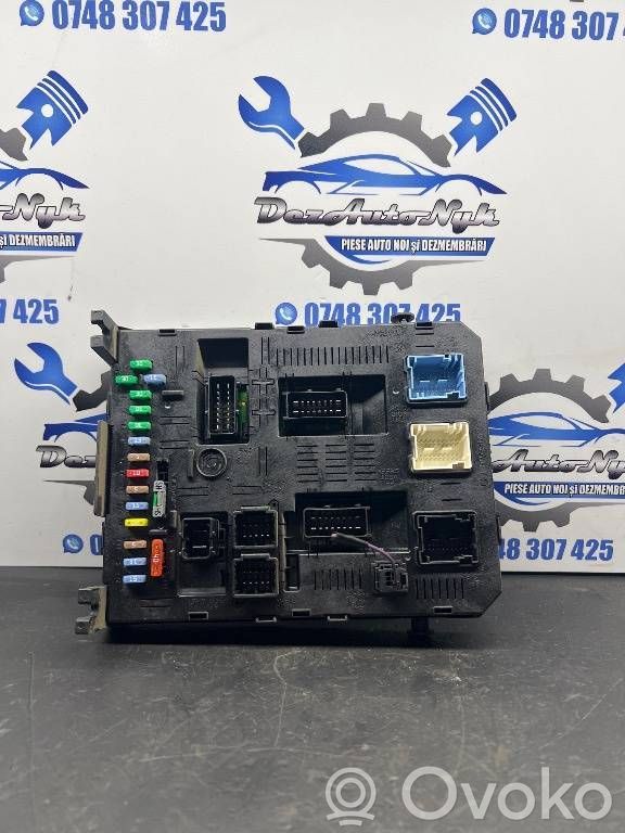Citroen C4 Grand Picasso Fuse module 