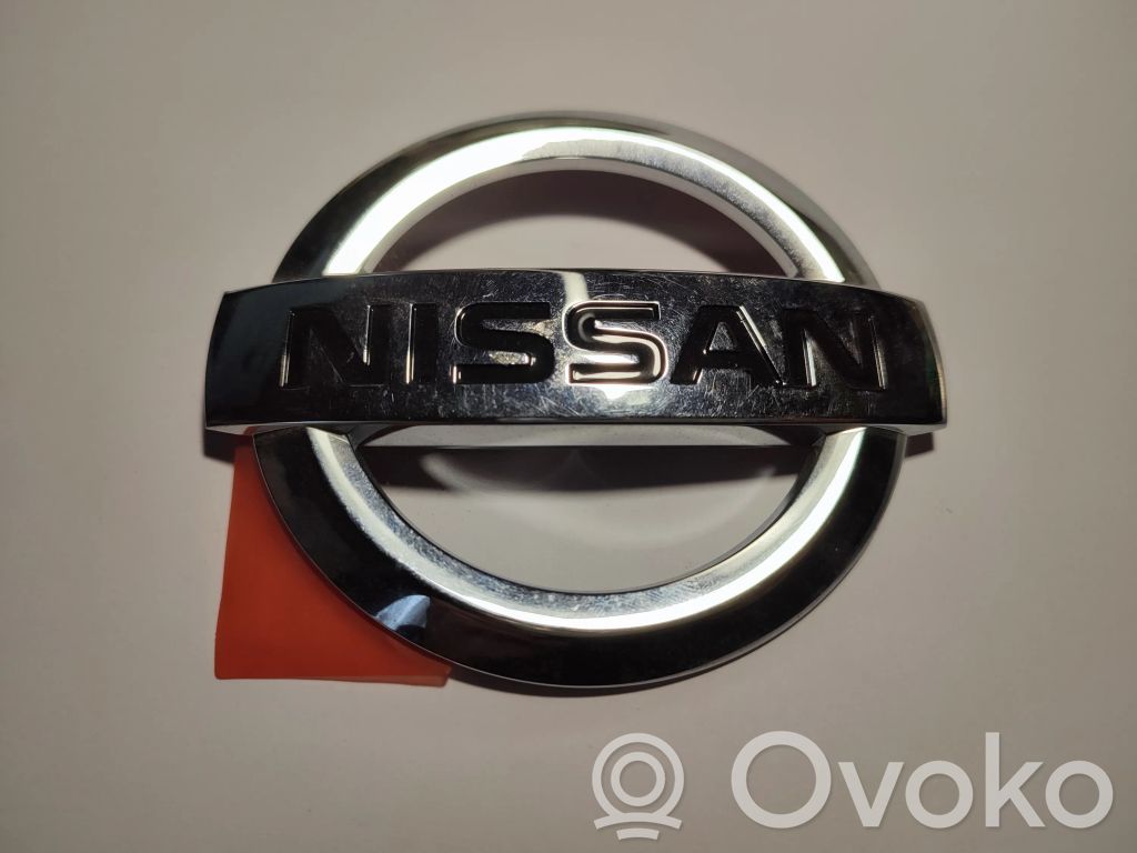 Nissan Qashqai Insignia/letras de modelo de fabricante 
