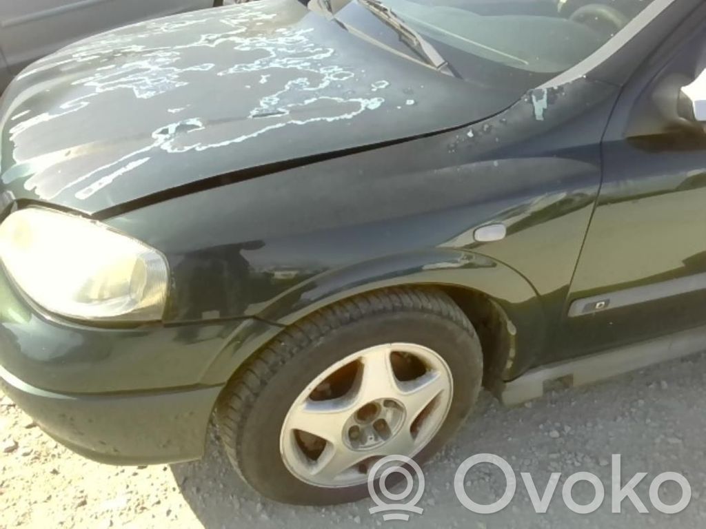 Opel Astra G Sparnas 