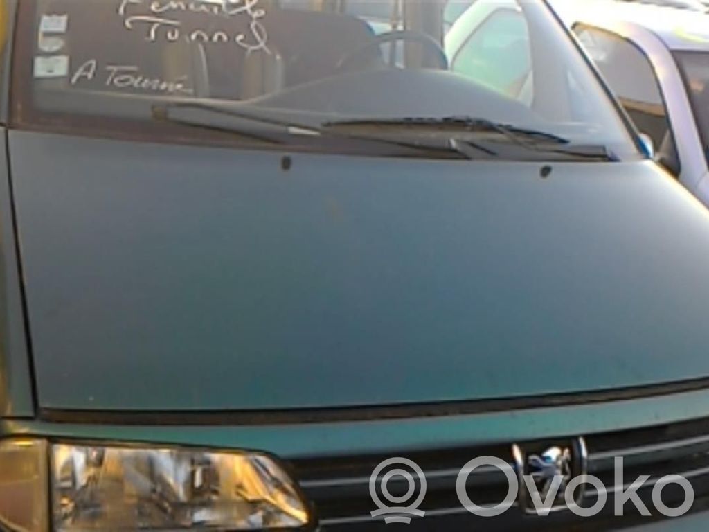 Peugeot 806 Dzinēja pārsegs (vāks) 