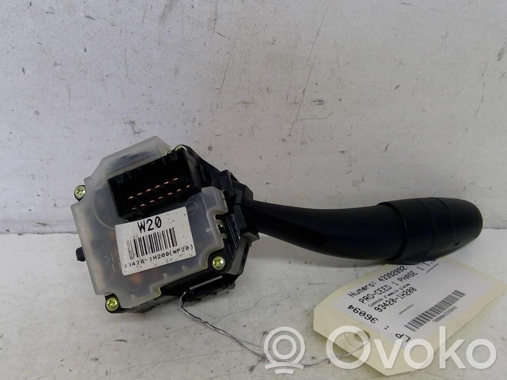 KIA Pro Cee'd I Wiper control stalk 