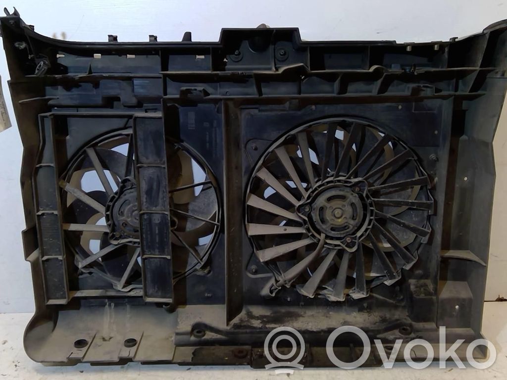 Citroen C8 Viršutinė dalis radiatorių panelės (televizoriaus) 