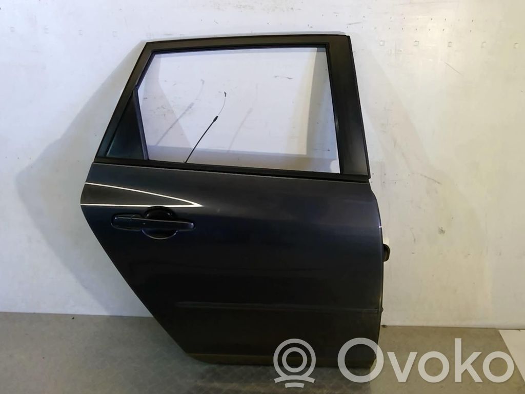 Aizmugurējās durvis   BPYK7202XE