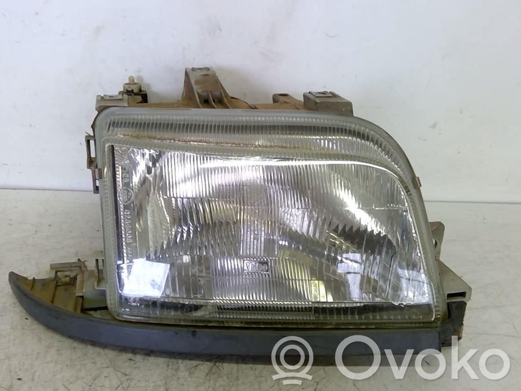 Renault Clio I Headlight/headlamp 