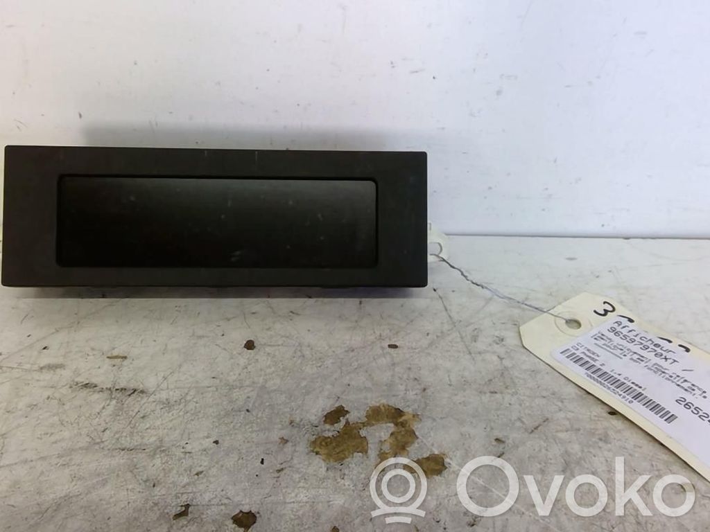 Citroen C3 Monitori/näyttö/pieni näyttö 