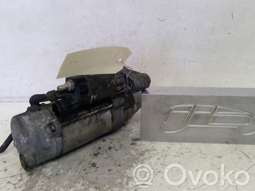 Starter motor   057911024