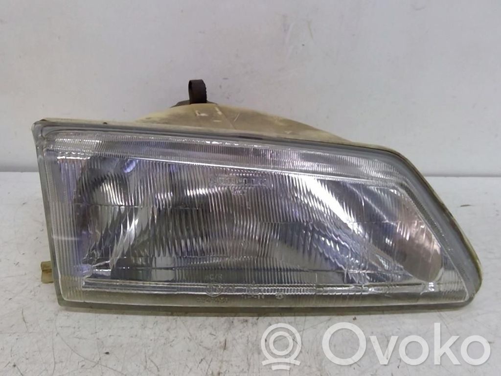 Peugeot 106 Scheinwerfer 