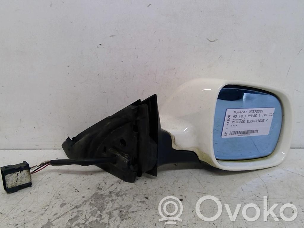 Audi A3 S3 8L Manualne lusterko boczne drzwi przednich 