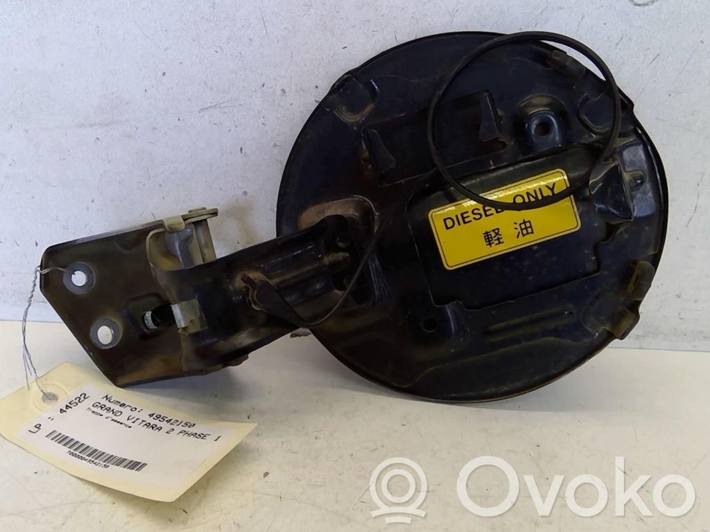 Suzuki Grand Vitara II Tankdeckel Tankklappe 