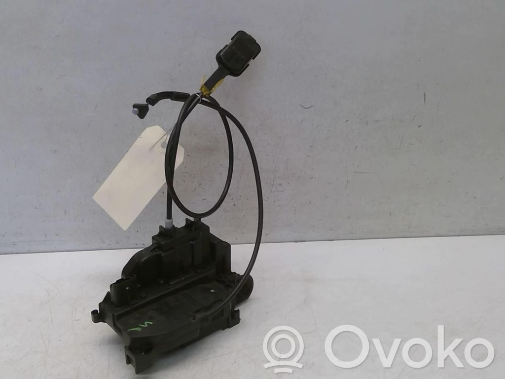 Front door lock   8200219247