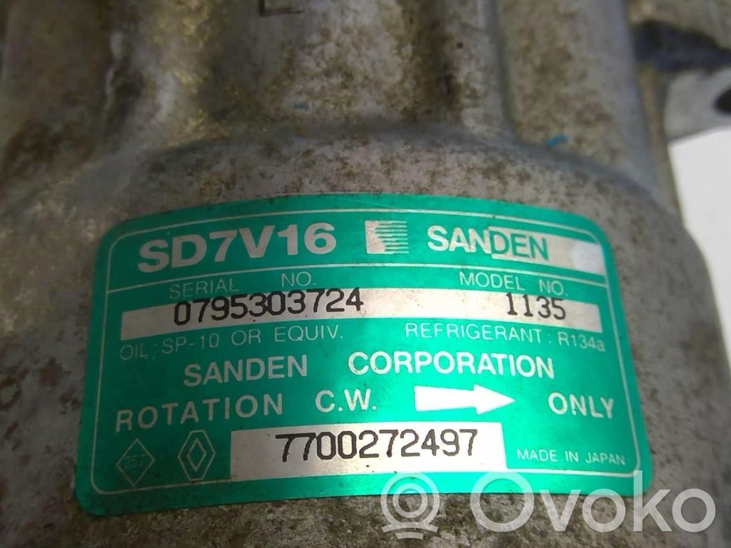 Renault Clio I Air conditioning (A/C) compressor (pump) 