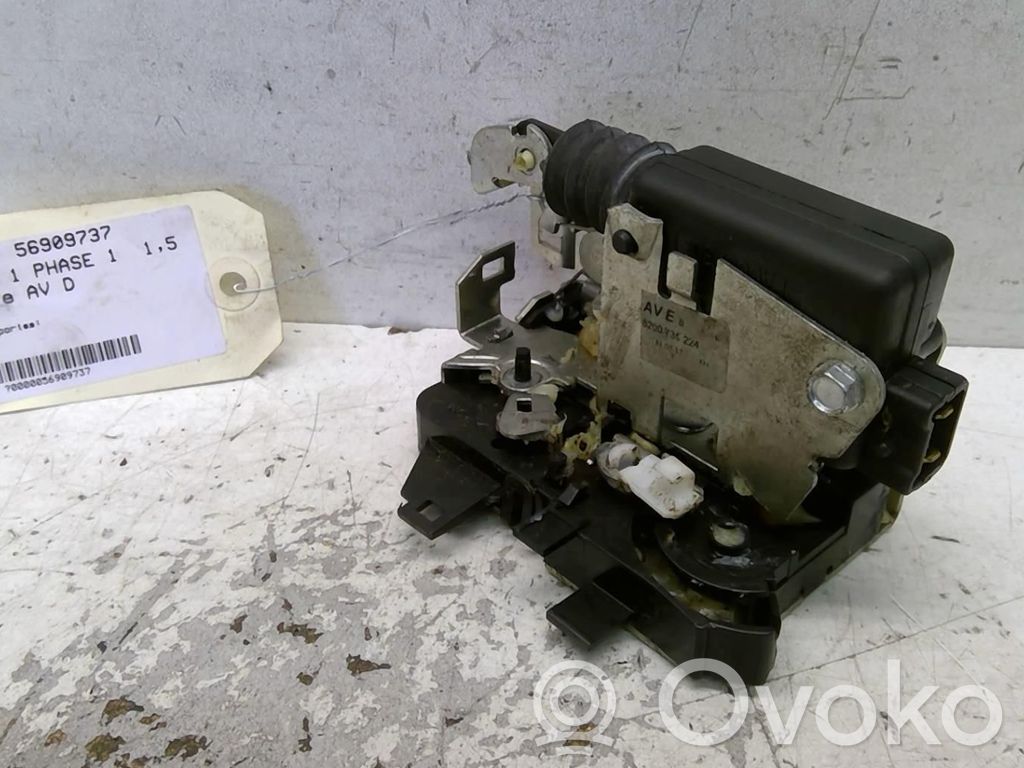 Dacia Duster Etuoven lukko 
