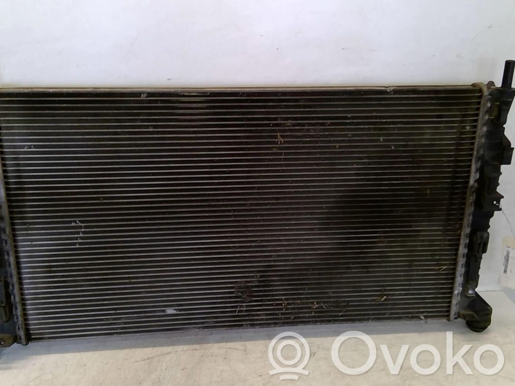 Ford C-MAX I Dzesēšanas šķidruma radiators 
