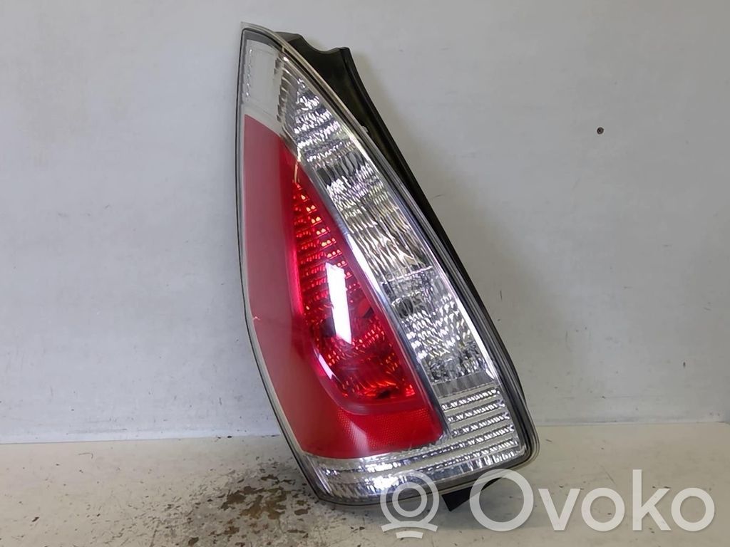 Mazda 5 Rear/tail lights 