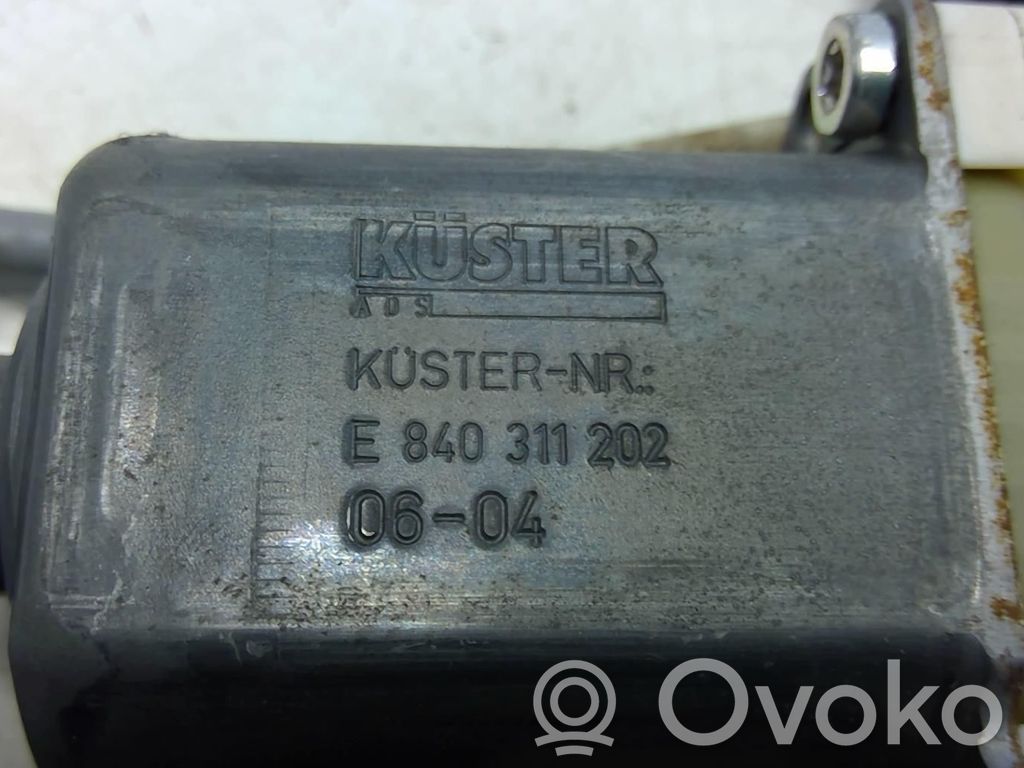 Audi A3 S3 8P Alzacristalli della portiera anteriore con motorino 