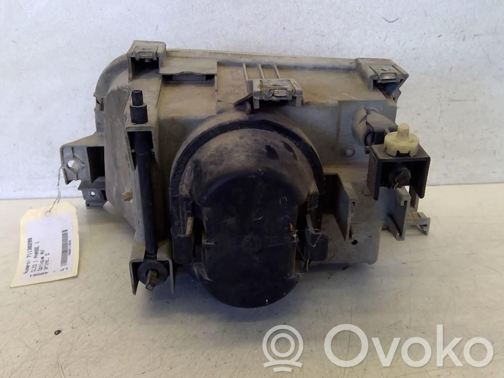 Renault Clio I Headlight/headlamp 