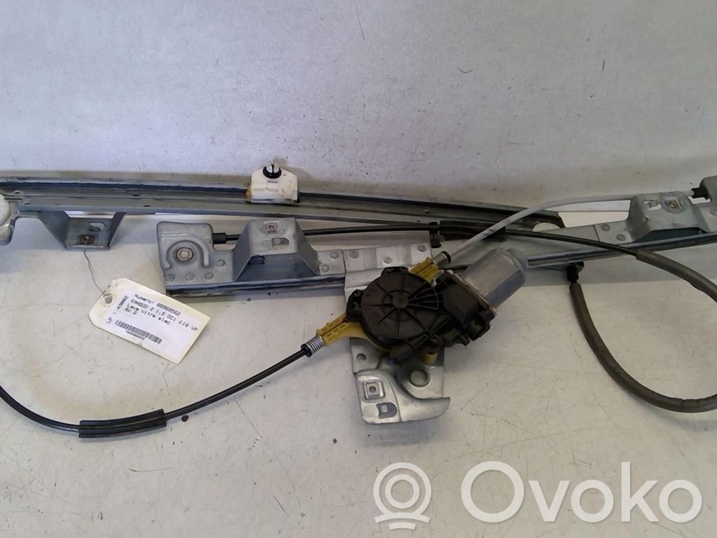 Renault Kangoo II Macara ușă față cu motor 