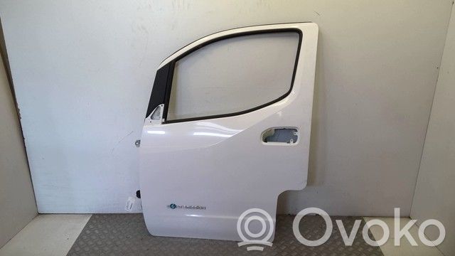 Nissan NV200 Puerta delantera 