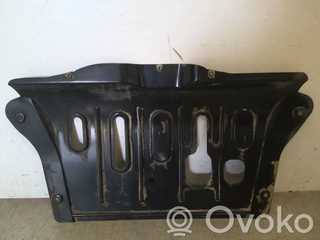 Dacia Duster Engine splash shield/under tray 