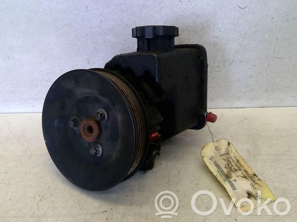 Mercedes-Benz Sprinter W901 W902 W903 W904 Pompa wspomagania 
