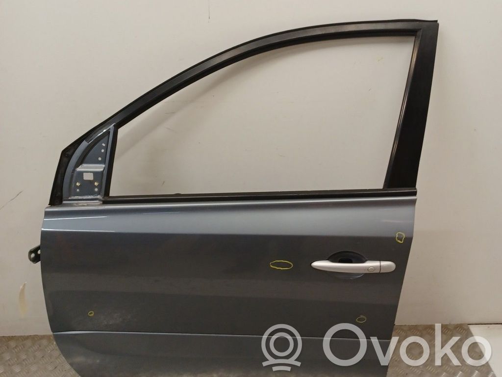 Renault Koleos I Puerta delantera 