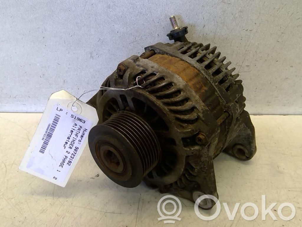 Nissan Pathfinder R51 Alternador 
