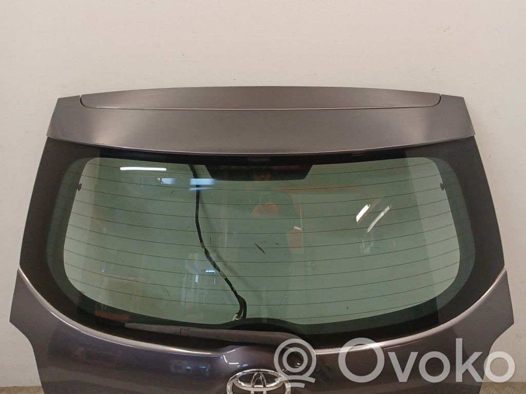 Toyota Auris 150 Tylna klapa bagażnika 