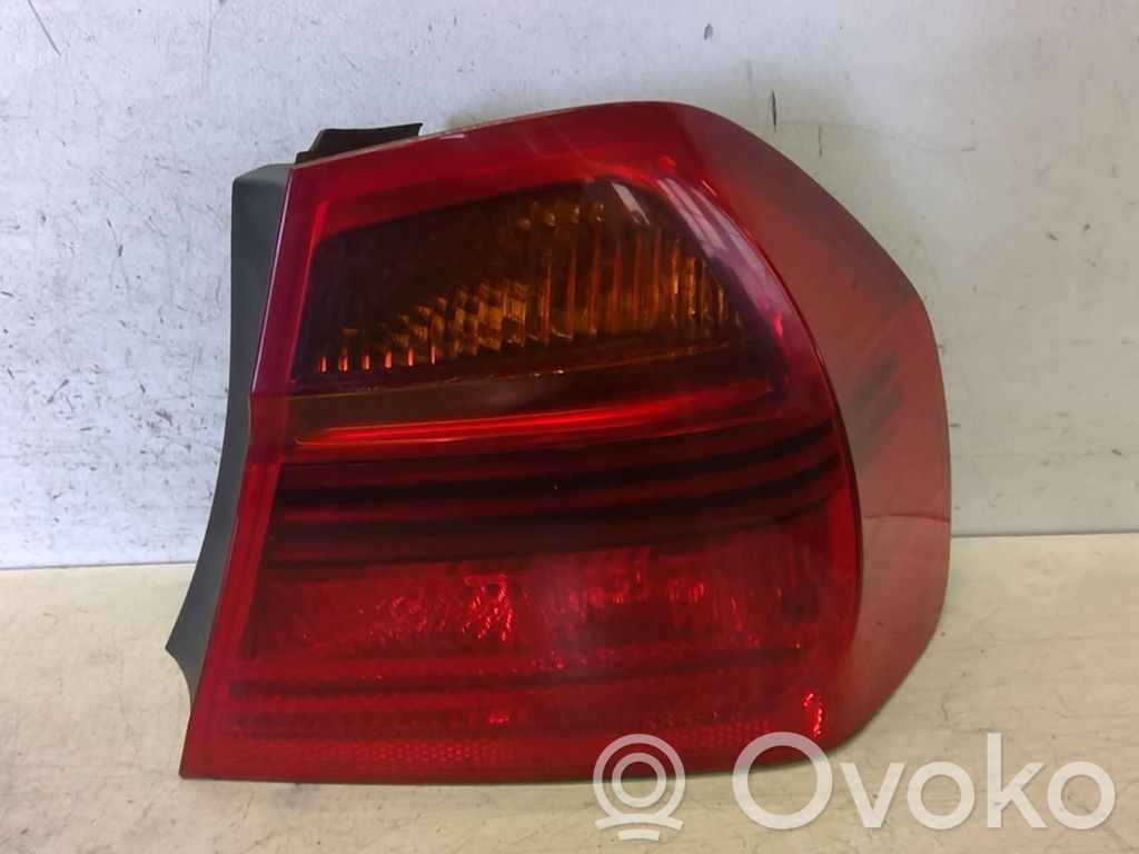 Rear/tail lights   63216937458