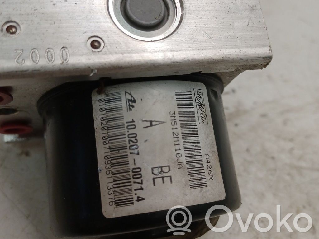 ABS-pumppu   1418592