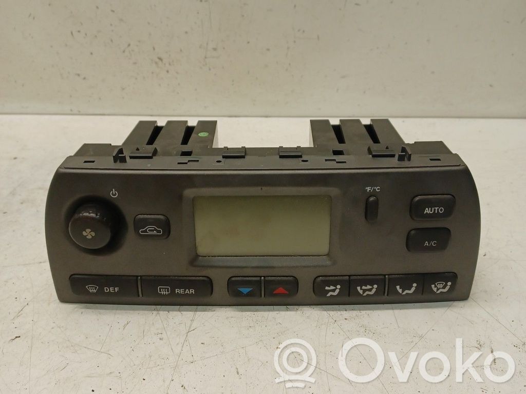Climate control unit   C2S49715